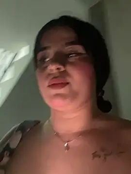 Kariina  69 online show from May 2026 01:11:02 AM