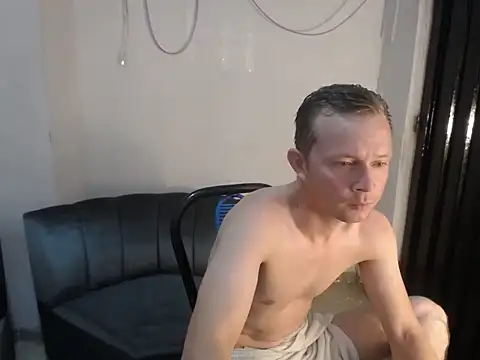 Snapshot of hot_mann11 chatting on April 2026 12:30:01 AM hot mann11 online show from April 2026 12:30:01 AM