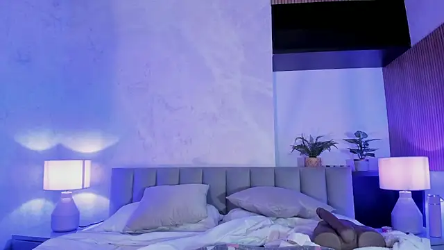 Snapshot of AlissaJoness chatting on September 2025 02:54:02 AM AlissaJoness online show from September 2025 02:54:02 AM