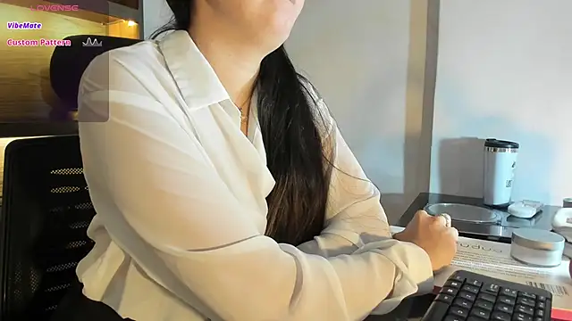 Snapshot of AlissaJoness chatting on September 2025 11:45:02 AM AlissaJoness online show from September 2025 11:45:02 AM