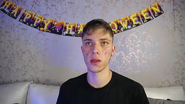 Robbin Blaze online show from October 2025 04:59:02 AM