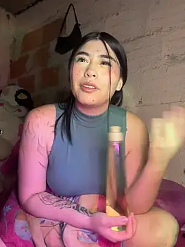 Snapshot of Hell_luna chatting on April 2026 05:16:01 AM Hell luna online show from April 2026 05:16:01 AM