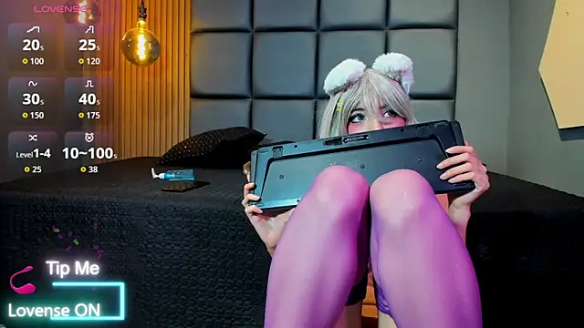 ALISSON VEGA online show from September 2025 07:13:02 AM