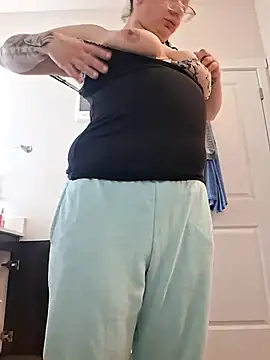 Snapshot of kinkikatie69 chatting on November 2025 02:22:01 AM kinkikatie69 online show from November 2025 02:22:01 AM