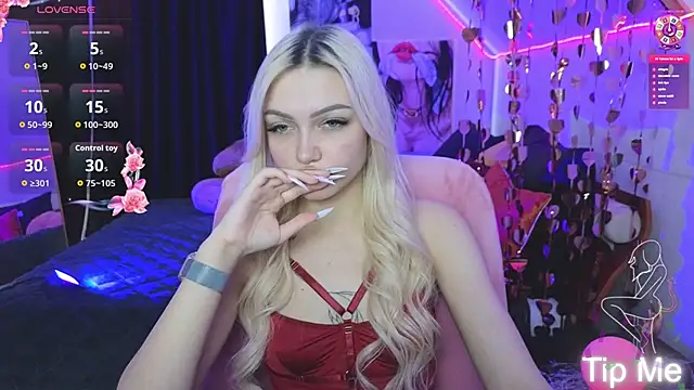 LinaLirian online show from March 2026 02:02:02 PM