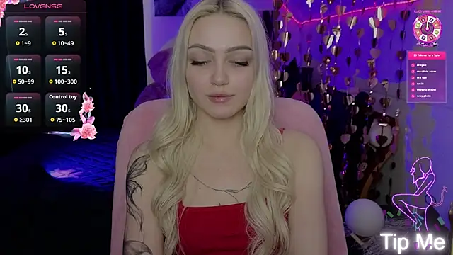 LinaLirian online show from April 2026 10:16:02 AM