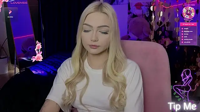 LinaLirian online show from June 2026 10:10:01 AM