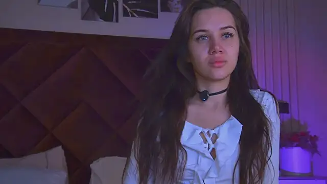 Snapshot of StacyHarland chatting on September 2025 04:07:01 AM StacyHarland online show from September 2025 04:07:01 AM