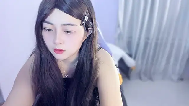 yuki3366 online show from October 2025 02:43:02 PM