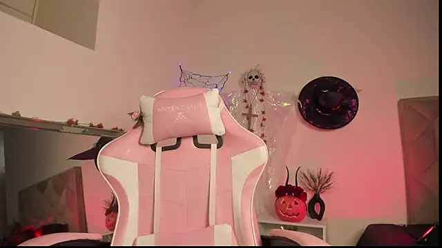 Snapshot of Paprika_ chatting on October 2025 06:27:02 PM Paprika online show from October 2025 06:27:02 PM