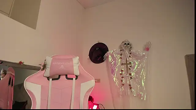 Snapshot of Paprika_ chatting on October 2025 06:20:02 PM Paprika online show from October 2025 06:20:02 PM