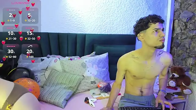 Snapshot of JennMuriel_ chatting on October 2025 01:06:02 PM JennMuriel online show from October 2025 01:06:02 PM