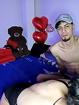 Snapshot of JennMuriel_ chatting on October 2025 03:43:02 AM JennMuriel online show from October 2025 03:43:02 AM