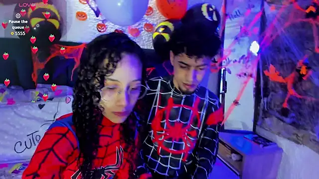 Snapshot of JennMuriel_ chatting on October 2025 01:01:02 PM JennMuriel online show from October 2025 01:01:02 PM