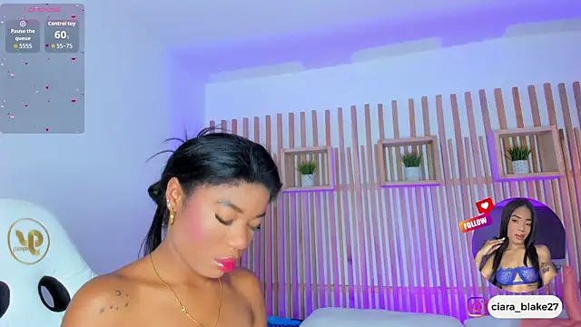 Snapshot of ciara_blake chatting on April 2026 08:43:01 PM ciara blake online show from April 2026 08:43:01 PM