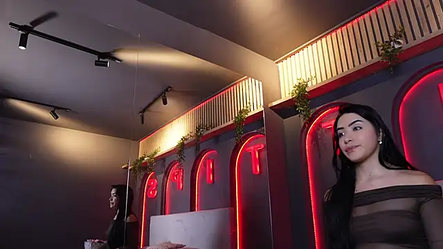 Snapshot of Susan_wall chatting on March 2026 01:03:02 PM Susan wall online show from March 2026 01:03:02 PM