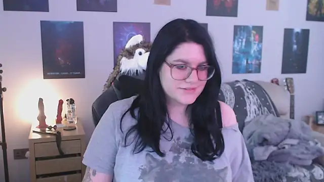 GothSuccubusBabe online show from September 2025 04:50:02 PM