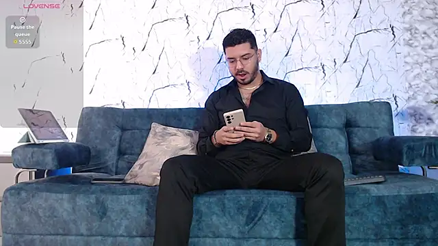 Snapshot of samuelcoopeer chatting on September 2025 01:05:02 PM samuelcoopeer online show from September 2025 01:05:02 PM