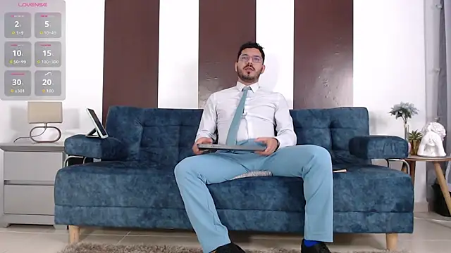 Snapshot of samuelcoopeer chatting on October 2025 01:51:02 PM samuelcoopeer online show from October 2025 01:51:02 PM