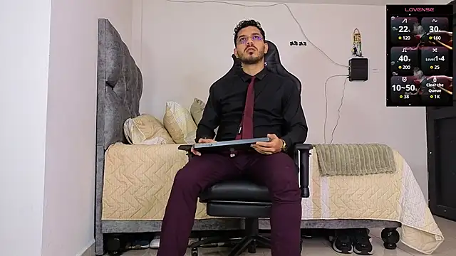 Snapshot of samuelcoopeer chatting on March 2026 03:48:02 PM samuelcoopeer online show from March 2026 03:48:02 PM