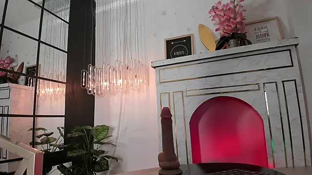 floraginette online show from February 2026 06:01:02 PM