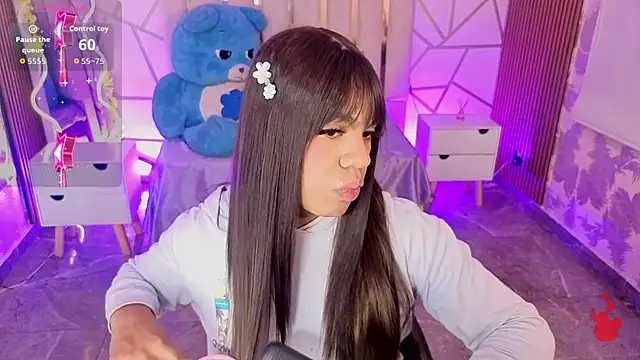 Siiam tay online show from December 2025 03:33:01 AM