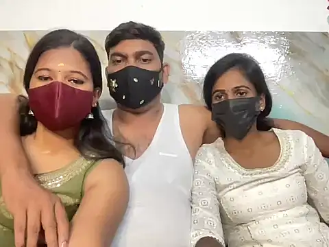 Snapshot of Tamil_india_couples_ chatting on February 2026 06:13:01 PM Tamil india couples online show from February 2026 06:13:01 PM