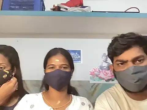 Snapshot of Tamil_india_couples_ chatting on April 2026 04:57:02 PM Tamil india couples online show from April 2026 04:57:02 PM