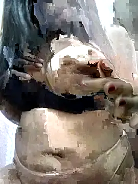 Snapshot of RoseLiveSL chatting on October 2025 06:39:02 PM RoseLiveSL online show from October 2025 06:39:02 PM