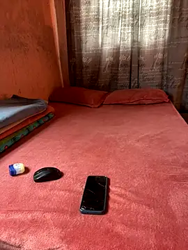 naughty thick online show from September 2025 02:29:02 PM