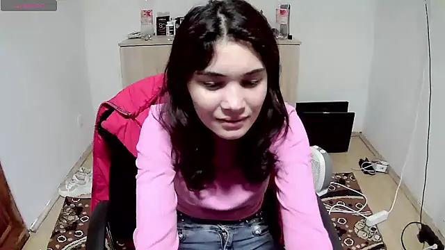 Snapshot of MalloryMyers chatting on December 2025 08:36:02 PM MalloryMyers online show from December 2025 08:36:02 PM