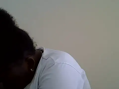 Snapshot of Sweet_Dana2 chatting on June 2026 12:33:01 PM Sweet Dana2 online show from June 2026 12:33:01 PM