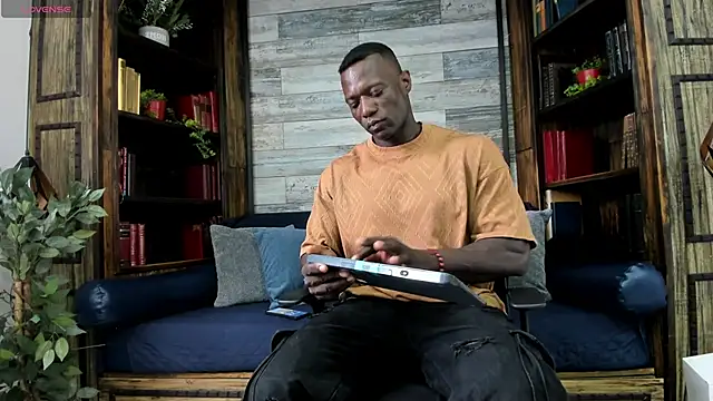 MarcusBlack  online show from April 2026 03:07:02 PM