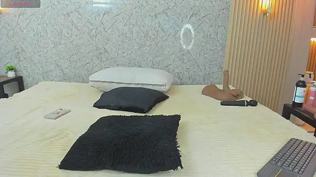 Antonella west online show from April 2026 09:38:01 PM