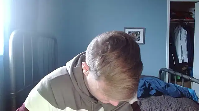 Snapshot of lustylyndon chatting on January 2026 05:04:02 PM lustylyndon online show from January 2026 05:04:02 PM