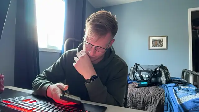 lustylyndon online show from May 2026 07:52:01 PM