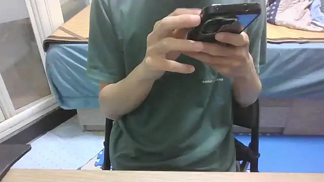 yzy 22 fun online show from May 2026 02:33:01 PM