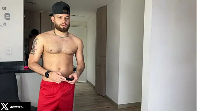 Snapshot of zoneboys chatting on September 2025 09:39:02 PM zoneboys online show from September 2025 09:39:02 PM