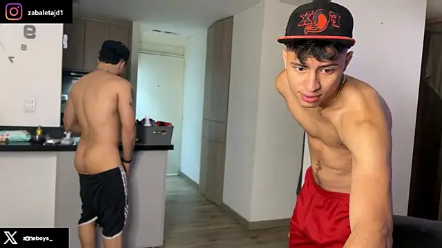 Snapshot of zoneboys chatting on April 2026 01:43:01 AM zoneboys online show from April 2026 01:43:01 AM