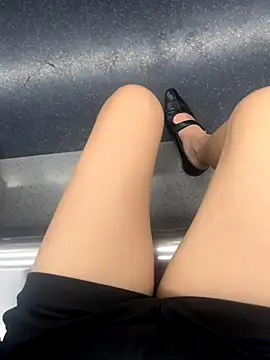 Snapshot of xiaoyuan01 chatting on October 2025 08:12:02 AM xiaoyuan01 online show from October 2025 08:12:02 AM