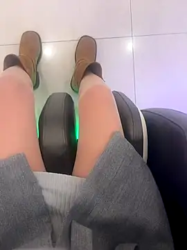 Snapshot of xiaoyuan01 chatting on October 2025 02:45:01 AM xiaoyuan01 online show from October 2025 02:45:01 AM