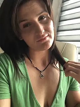 NikaSwan2831 online show from October 2025 09:34:02 AM