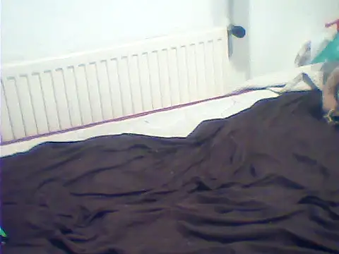 Snapshot of rimbaud77 chatting on April 2026 05:15:01 PM rimbaud77 online show from April 2026 05:15:01 PM