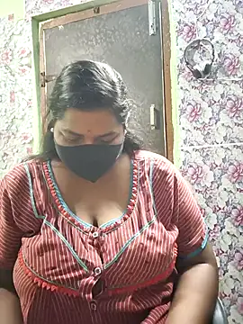 Liyaa 24 online show from April 2026 05:31:02 PM