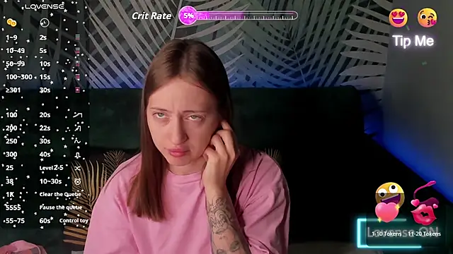 ChristyCrayme online show from June 2026 10:02:01 PM