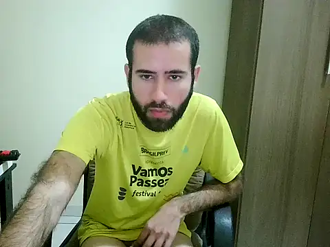 Snapshot of fthrfthr chatting on October 2025 04:23:02 AM fthrfthr online show from October 2025 04:23:02 AM