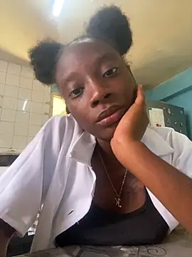 GeileErica online show from November 2025 07:24:01 PM