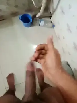 Snapshot of zim200 chatting on April 2026 05:48:02 AM zim200 online show from April 2026 05:48:02 AM