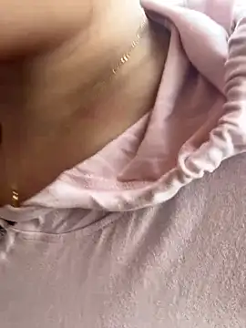 Snapshot of chenyu0308 chatting on October 2025 04:04:02 AM chenyu0308 online show from October 2025 04:04:02 AM