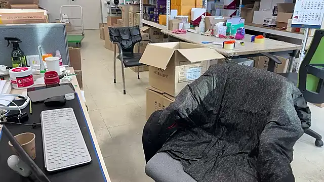 suwonsub online show from November 2025 06:23:01 AM